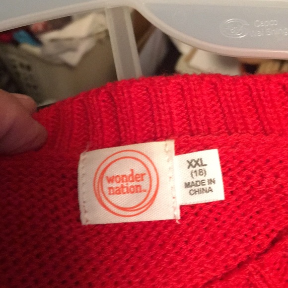 Clothing brand-new with tags still on them - Picture 6 of 10